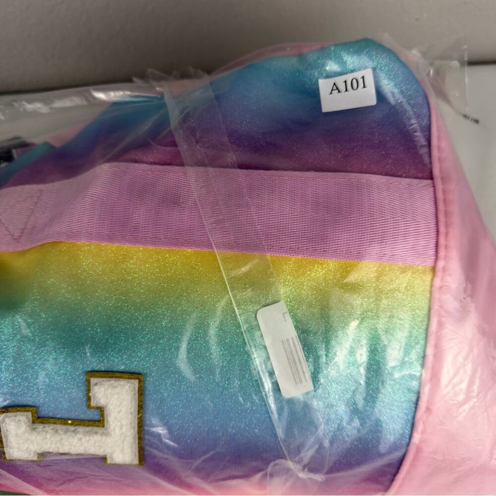NWOT Colorful Kids Duffle Bag w shoe compartment with Initial L - Picture 7 of 7
